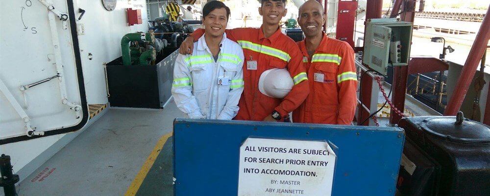 Armadillo Merino Clothing supports The Mission to Seafarers